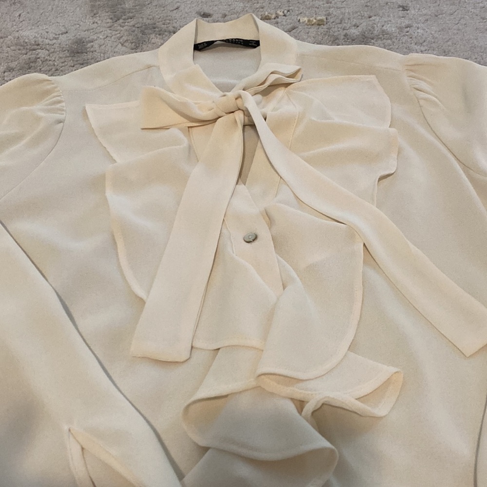 Zara Basic Collection Cream/Black Piped/Sleeve Ru… - image 4